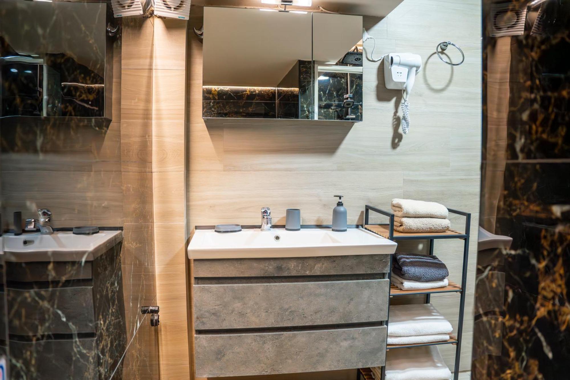 Kontoylis Apartment Καλαμπάκα Εξωτερικό φωτογραφία